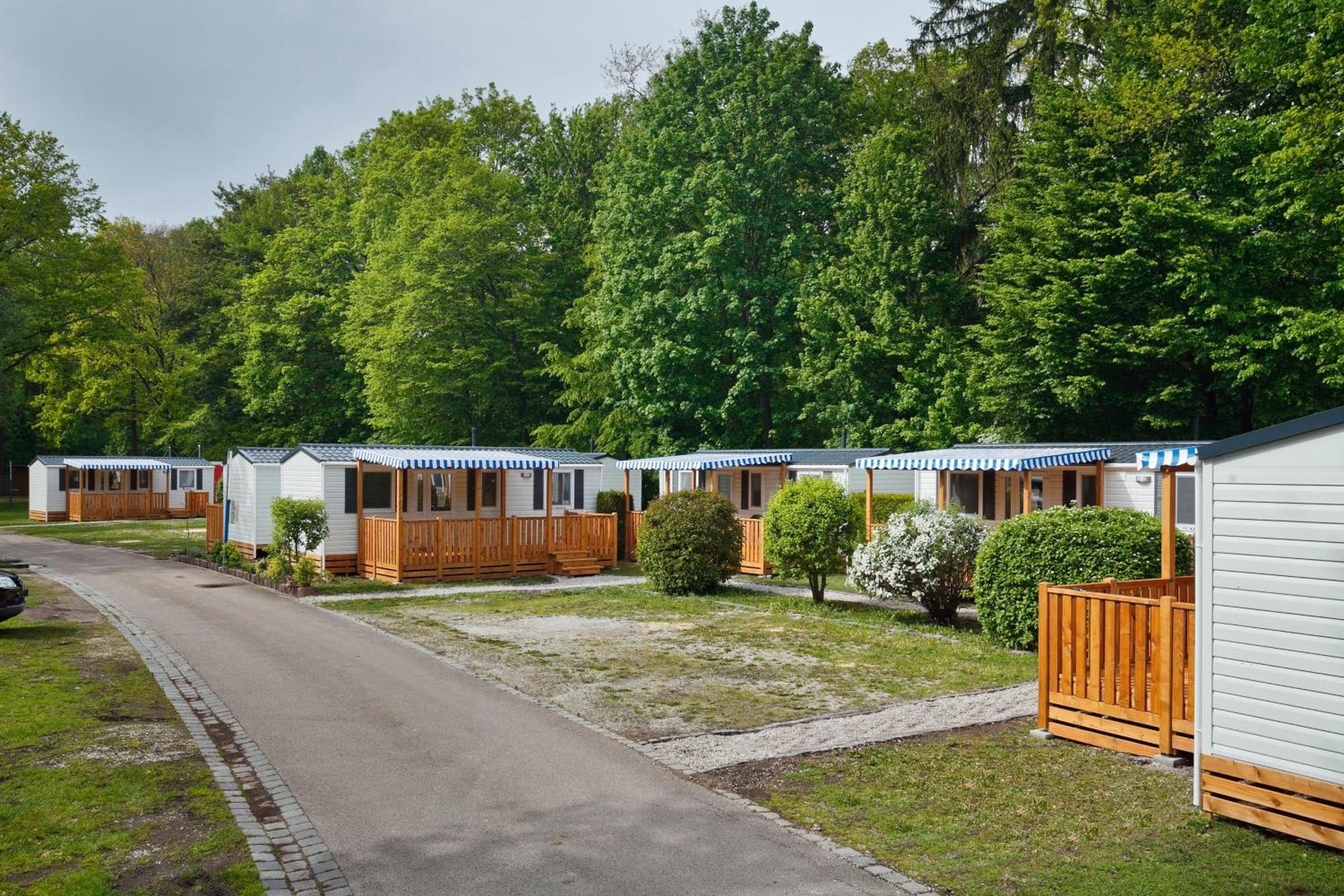 Knaus Campingpark Nuernberg Exterior photo
