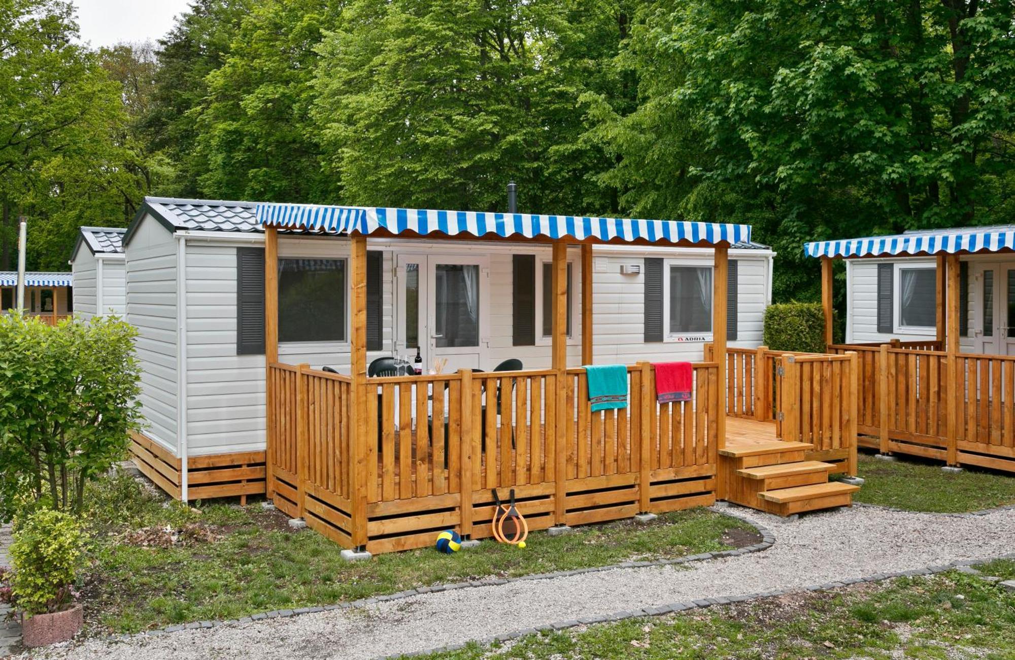 Knaus Campingpark Nuernberg Exterior photo